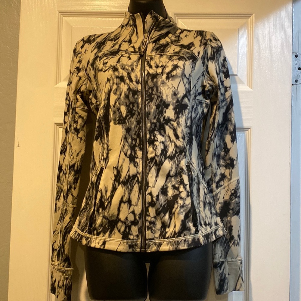 Lululemon zip up jacket